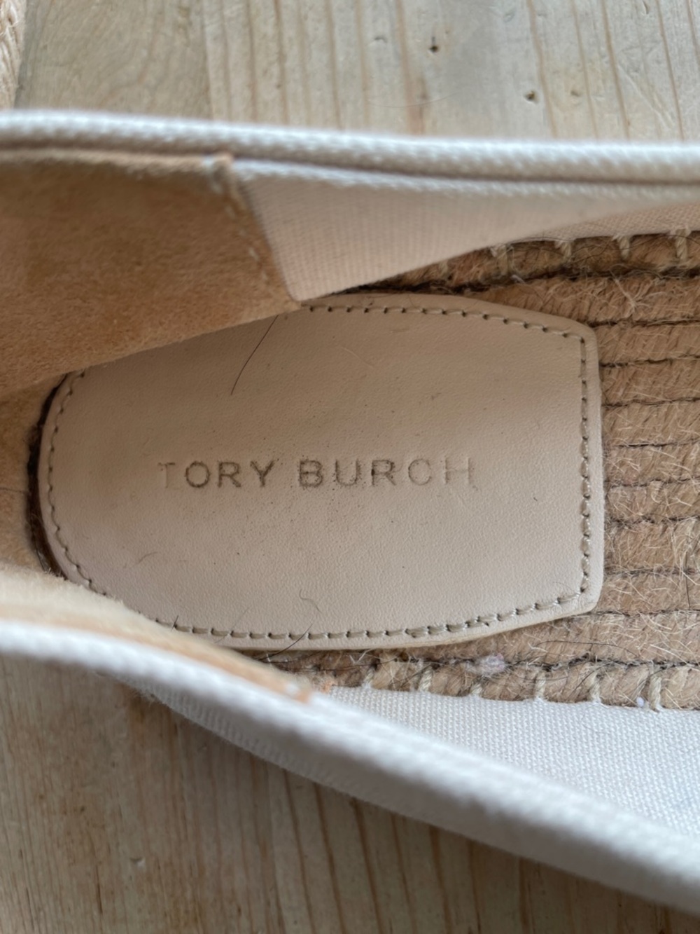 Tory Burch coastal core coastal grandmother espadrilles old money quiet luxury - Picture 3 of 7